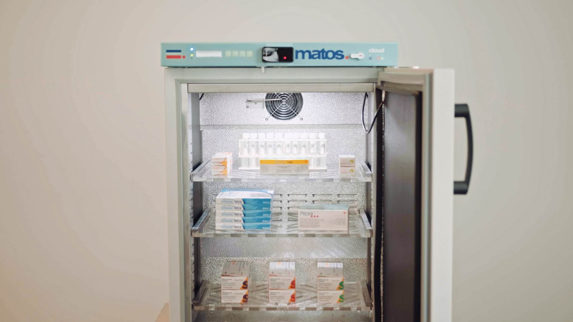 Product MATOS® RFID Refrigerators slider image